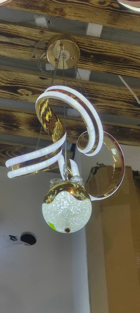 Lustre BA13 – Éclairage décoratif pour Salons luxes - الصورة 6